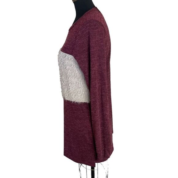 FIRST Love  Woman's Pullover Sweater Purple Beige Furry Band NWT Size M - Picture 9 of 12